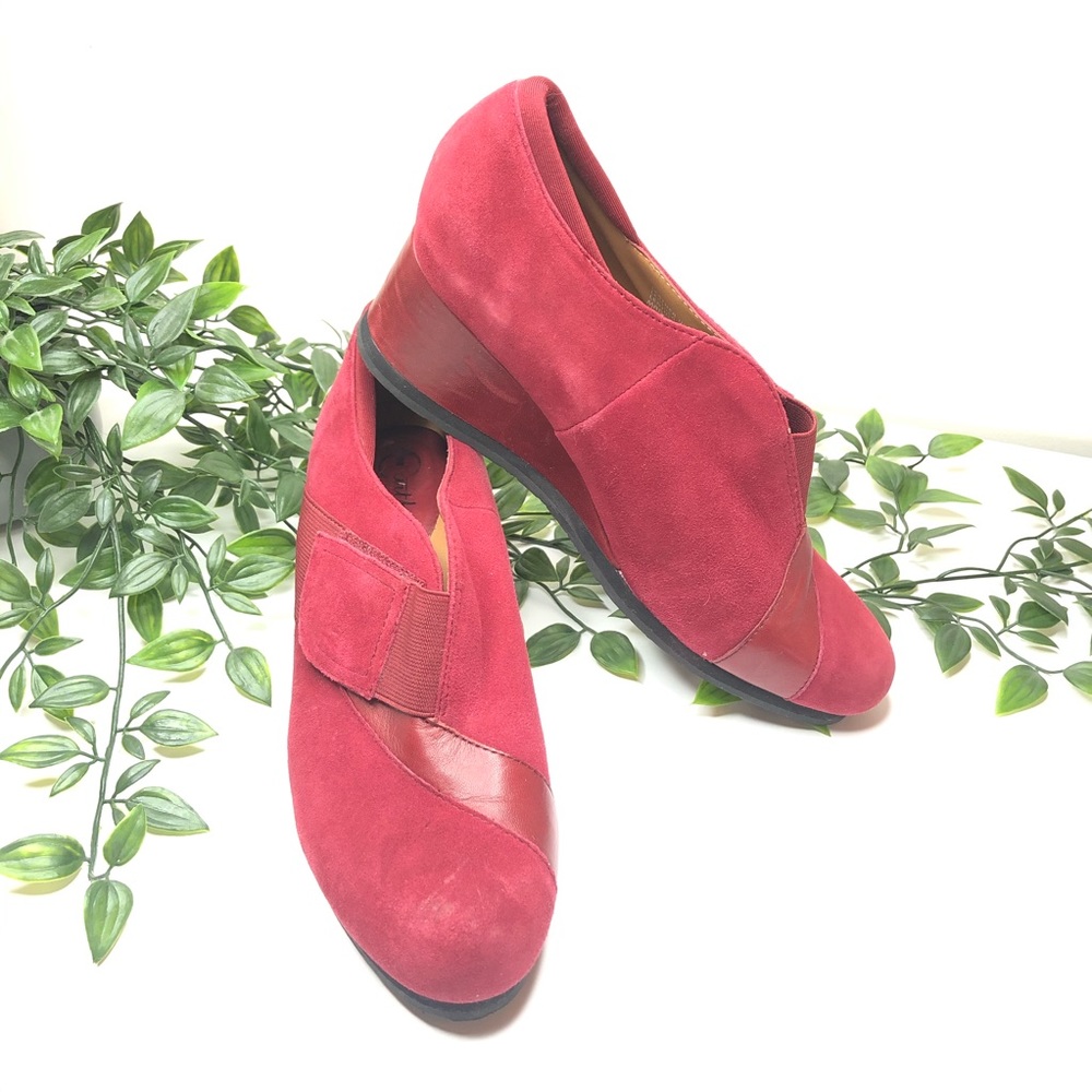 Earthies dark red leather upper comfort wedge shoe 7.5